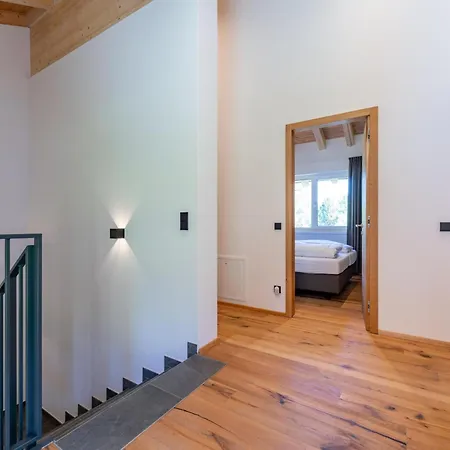 Romantik Mountain 度假居